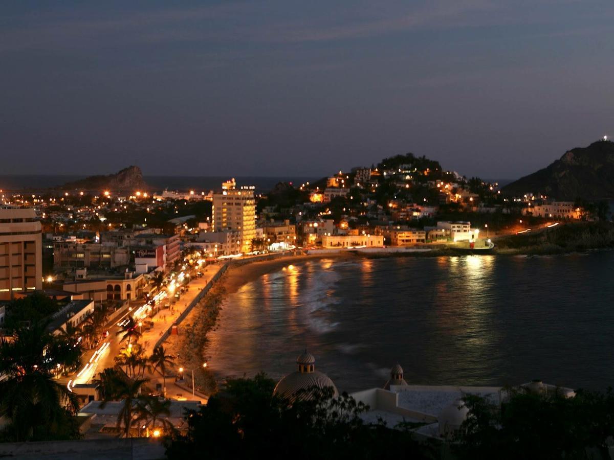Departamentos Con Alberca Apartment Mazatlan Luaran gambar